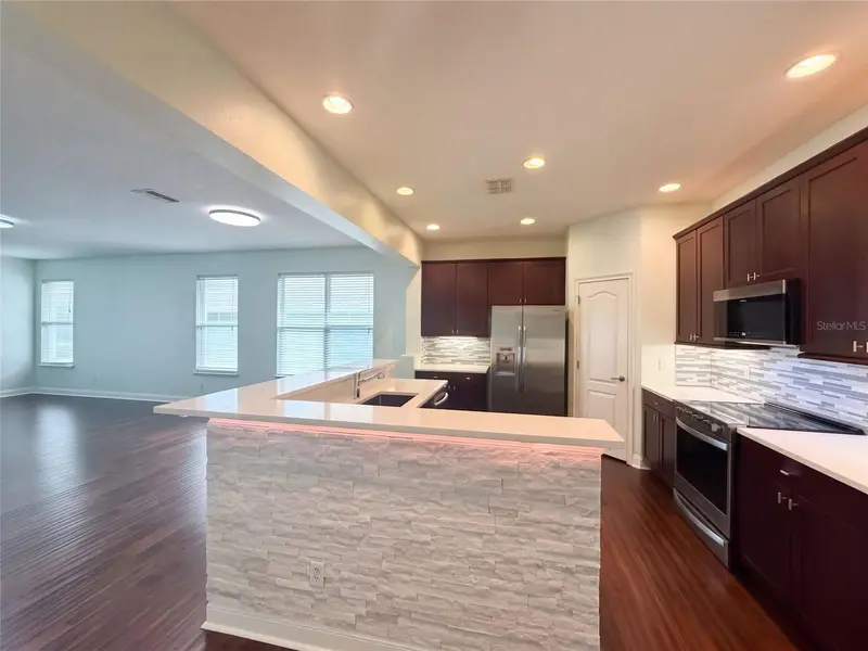 7271 Londale Blvd, FL
