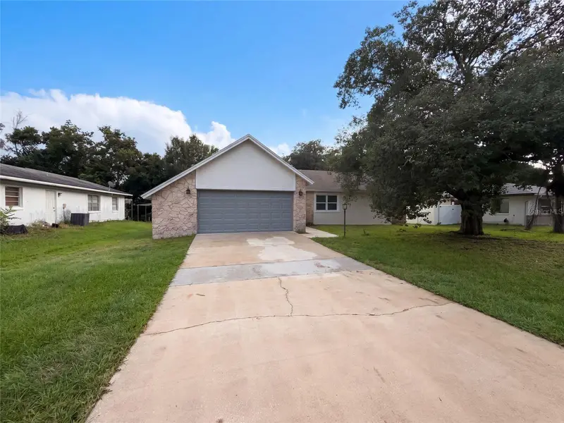 881 Vicksburg St, FL