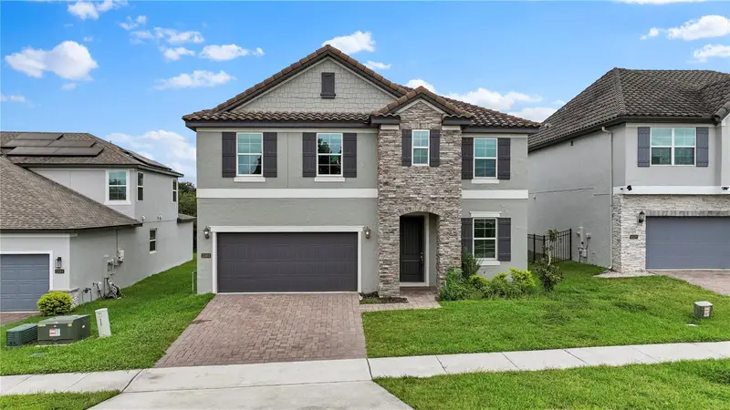 2561 Sky Stone Ct, FL