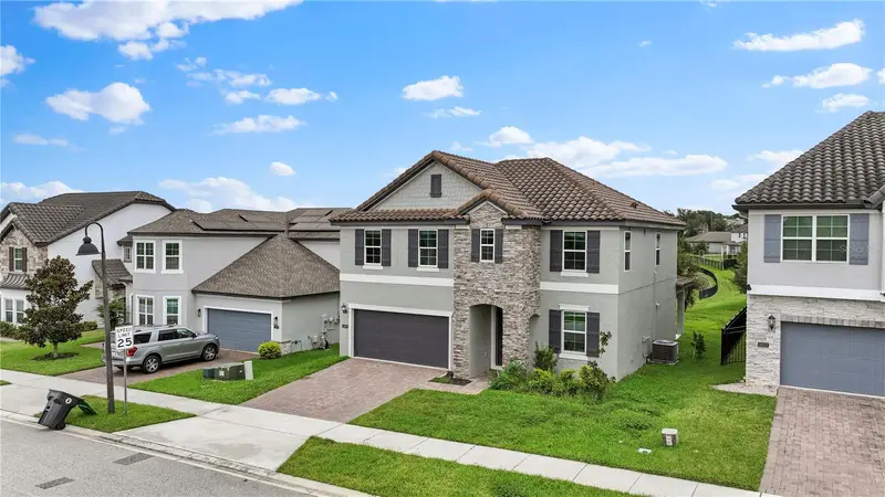 2561 Sky Stone Ct, FL
