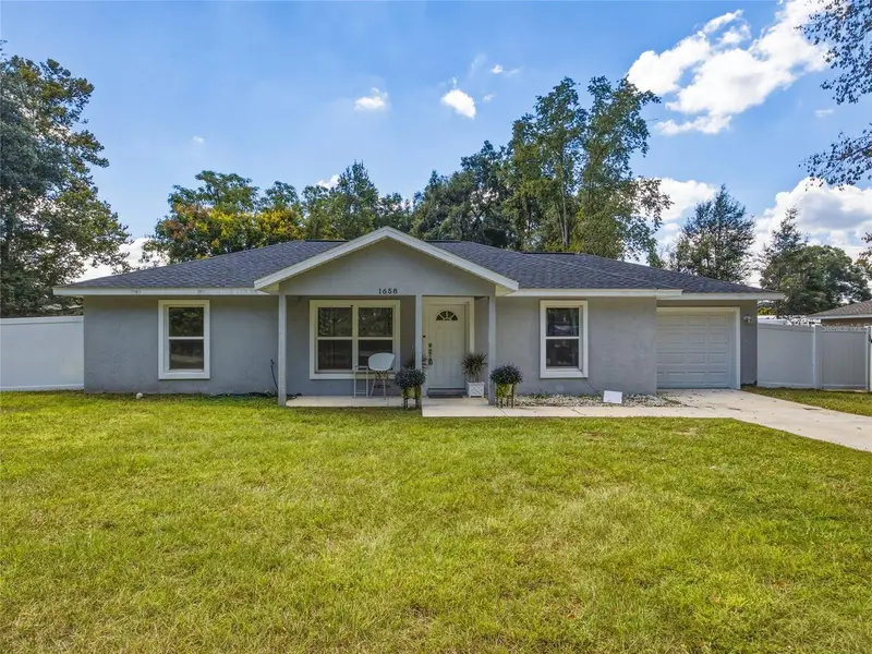 1658 Ne 162nd Pl, FL