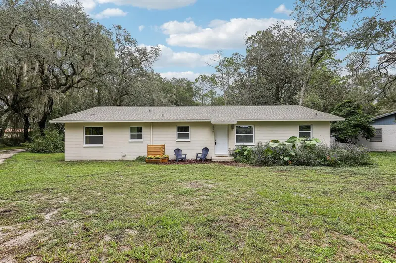 6898 Cr 214, FL