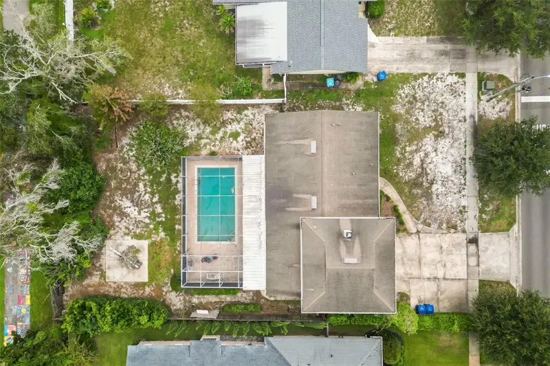 870 N Phelps Ave, FL
