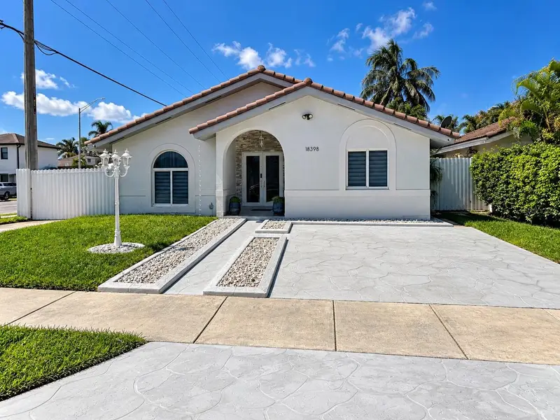 18398 Sw 135th Ave, FL