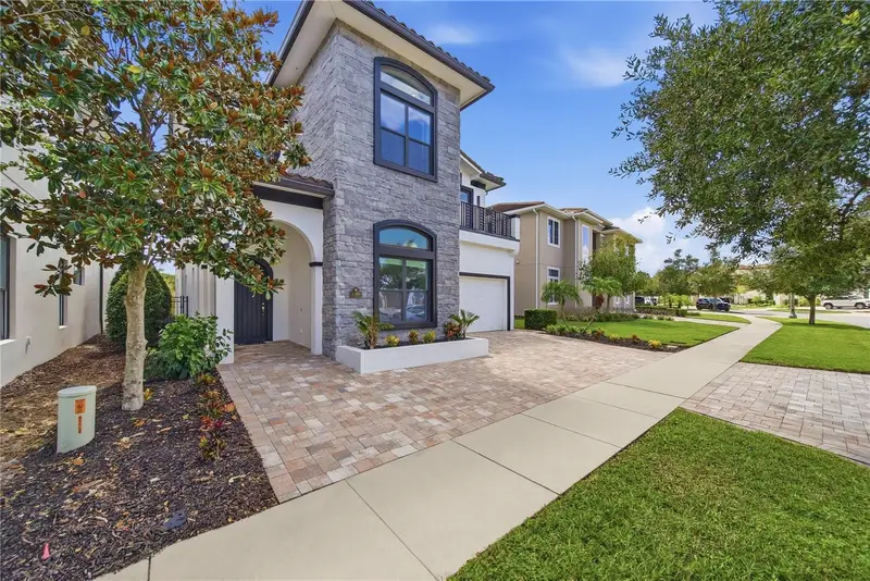 1051 Jack Nicklaus Ct, FL