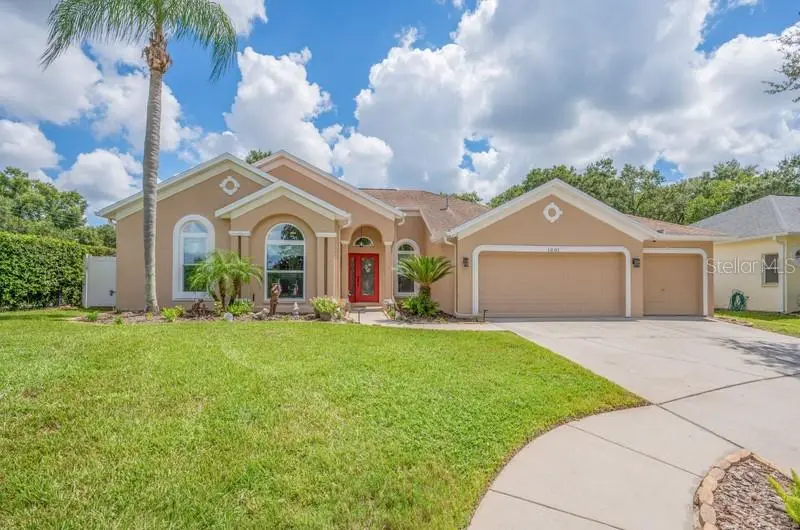 1001 Split Silk St, FL