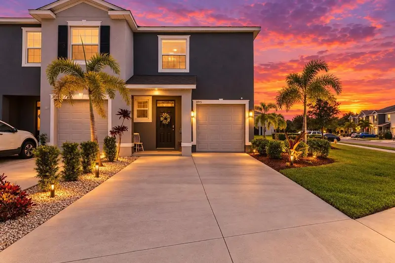 8915 Milestone Dr, FL