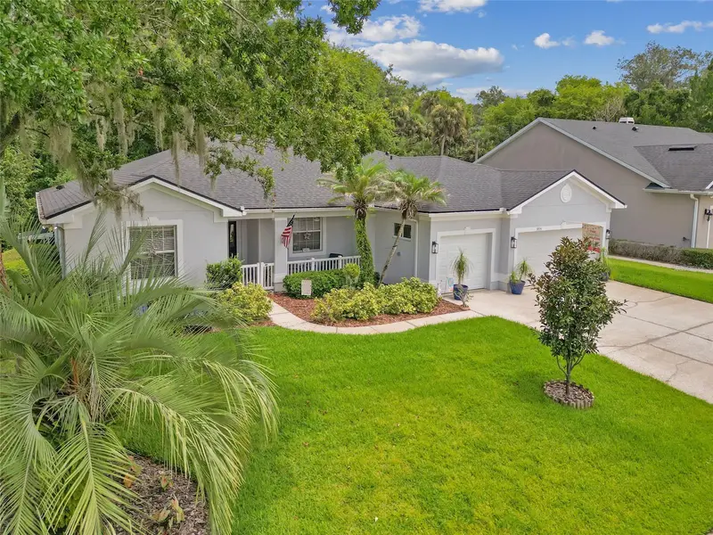 995 Sadie Ln, FL