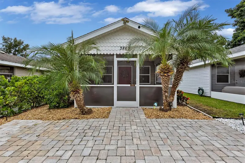 3867 Almond Ave, FL