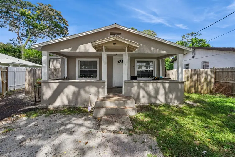 1307 W Kaley Ave, FL