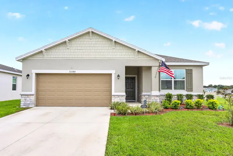 33384 Country House Dr, FL