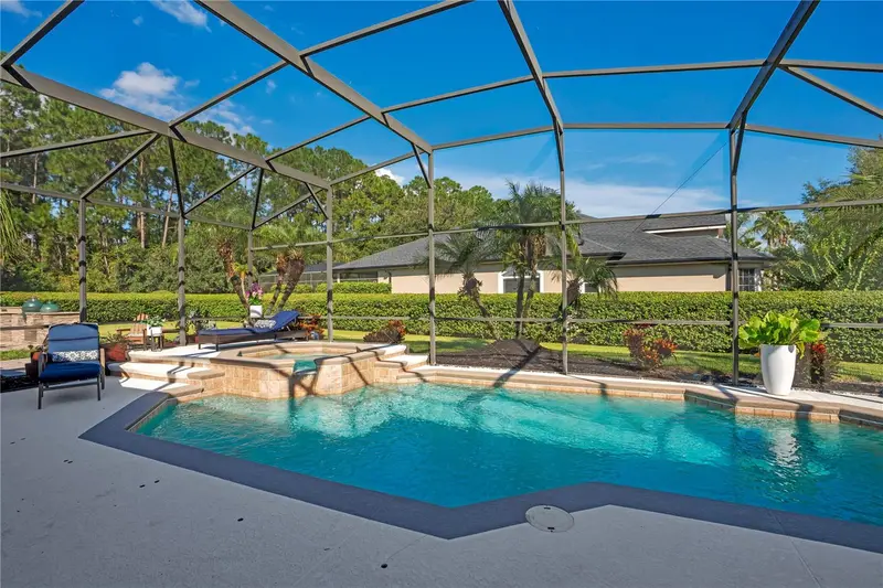 5033 Coveview Ct, FL