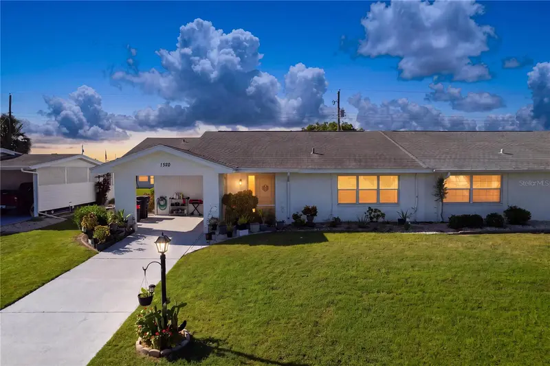 1520 Belle Glade Ave, FL
