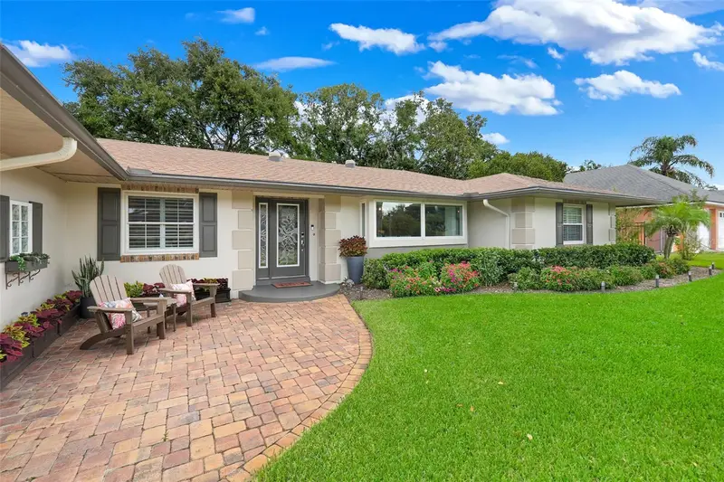 1990 Brantley Cir, FL