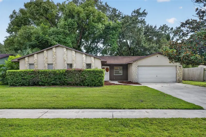 615 Pearl Rd, FL