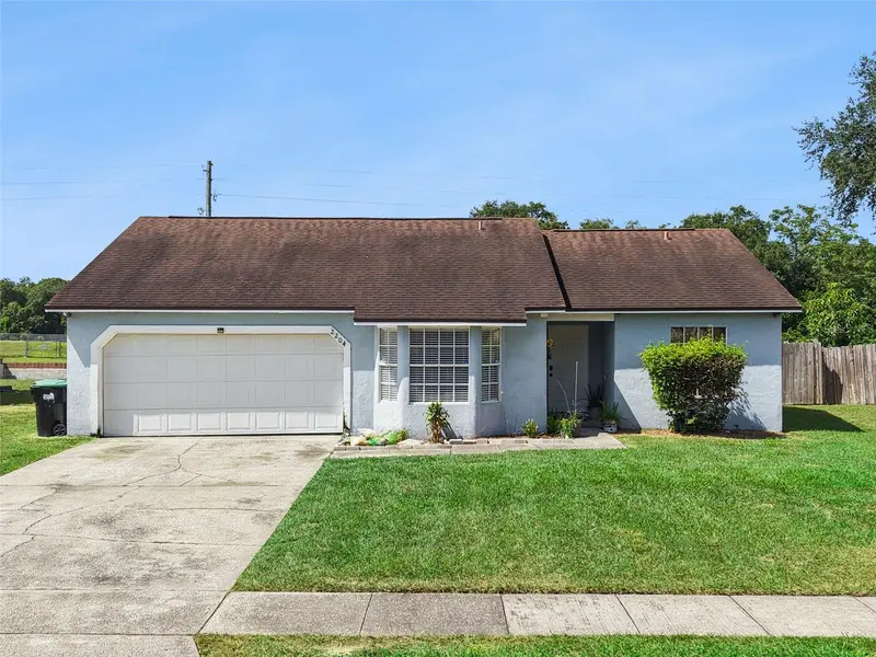 2204 Bridgewood Trl, FL