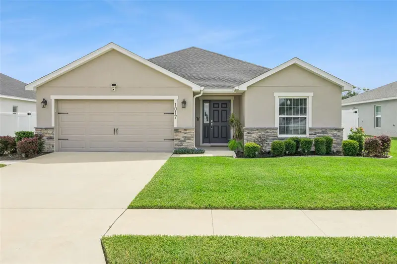 1017 Montgomery Ln, FL