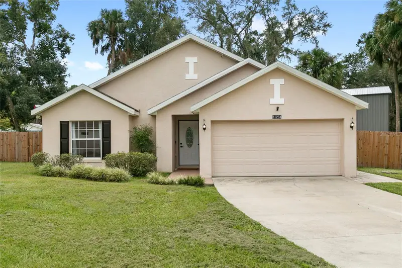 31234 Chevy Chase Dr, FL