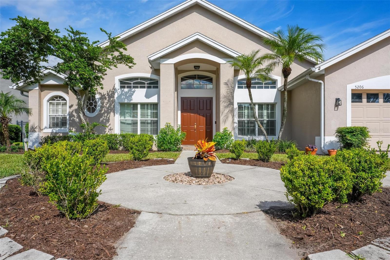 5206 Hawford Cir, FL