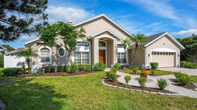 5206 Hawford Cir, FL