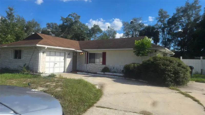 4722 Southold St, FL