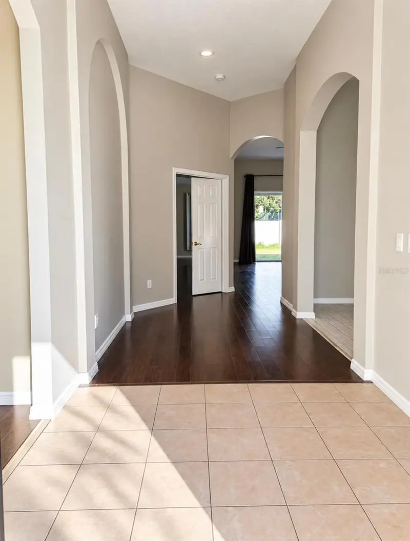3541 Pawleys Loop S, FL