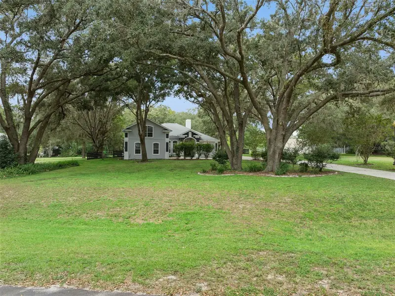 949 Hawk Lndg, FL