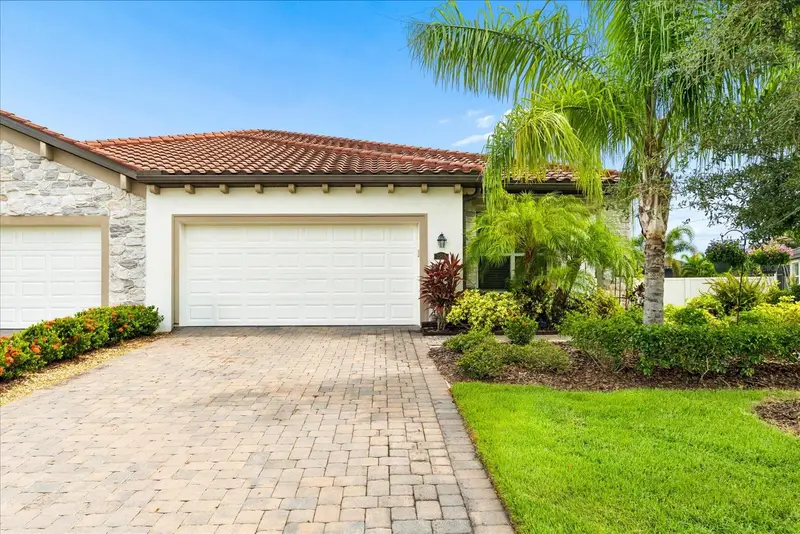 Arbor Grande listing