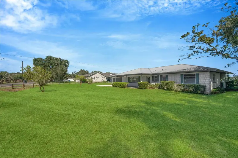 3220 Blount Rd, FL