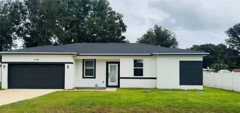 6748 Cherry Rd, FL
