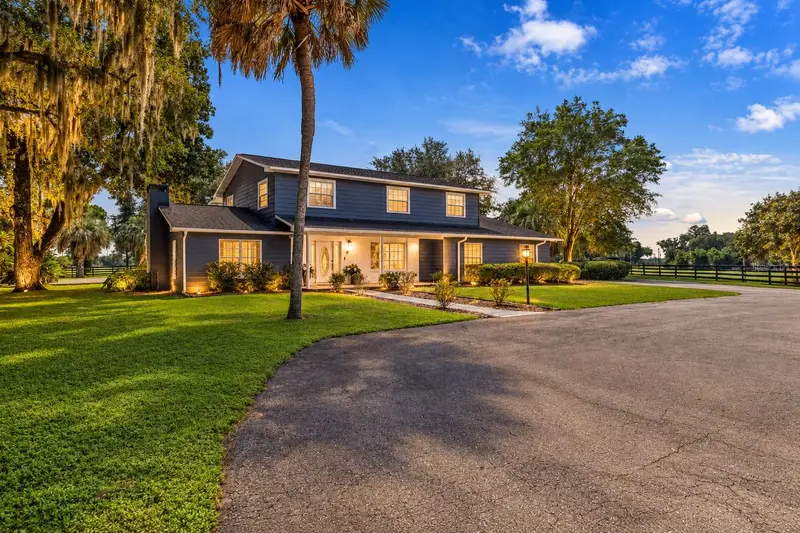 10246 Se 110th Street Rd, FL