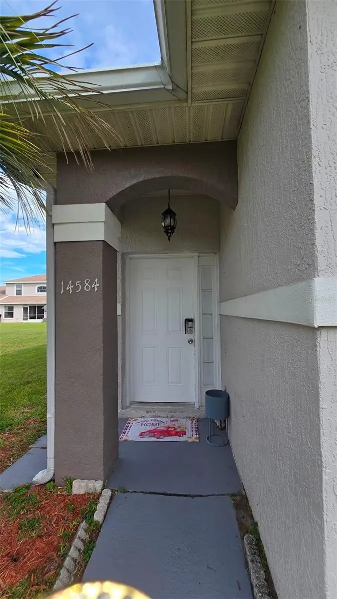 14584 Laguna Beach Cir, FL