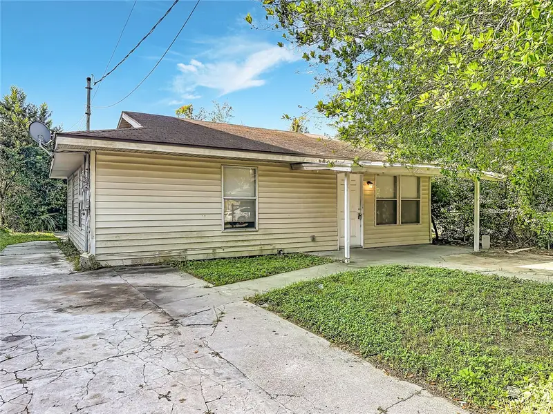 2705 E 22nd Ave, FL