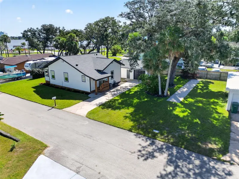 103 Park Cir, FL