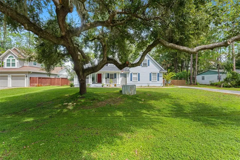 14209 Nell Dr, FL