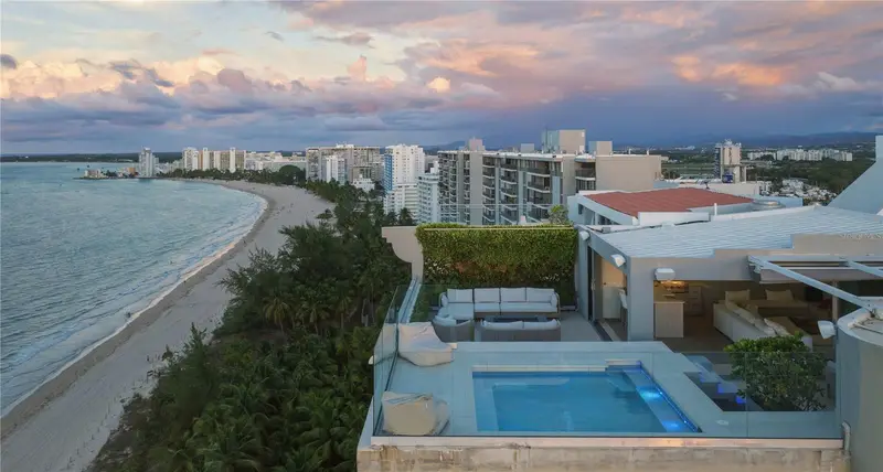 4531 Isla Verde Ave #Ph3a, PR