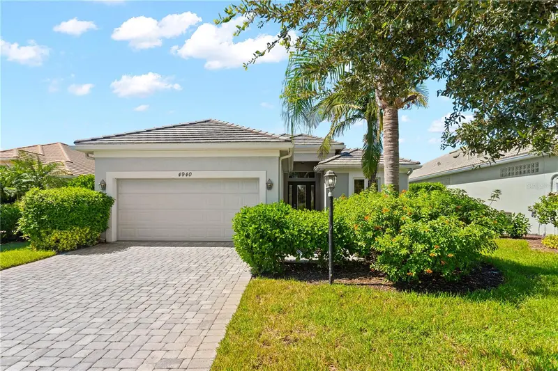 4940 Tobermory Way, FL