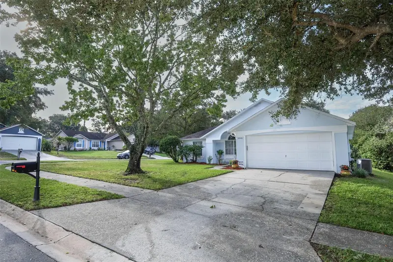 2446 Briarcreek Dr, FL
