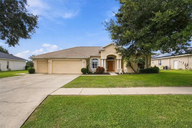 2393 Old Oak Trl, FL