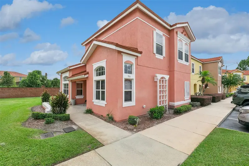 966 Park Terrace Cir, FL