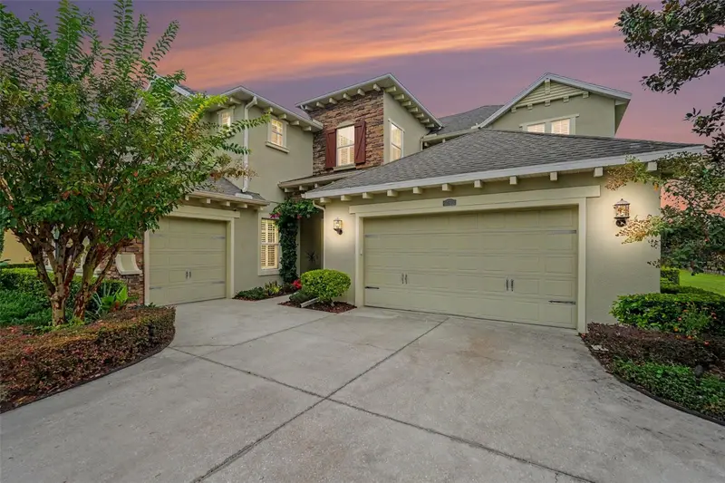 17815 Daisy Farm Dr, FL