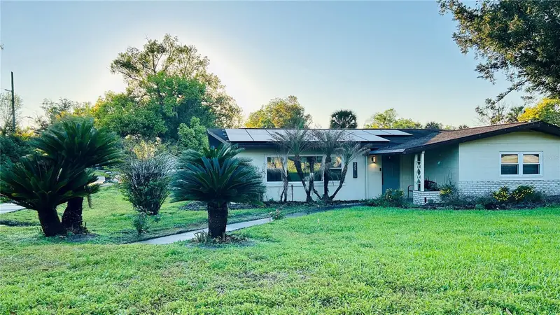 302 Forest Ave, FL