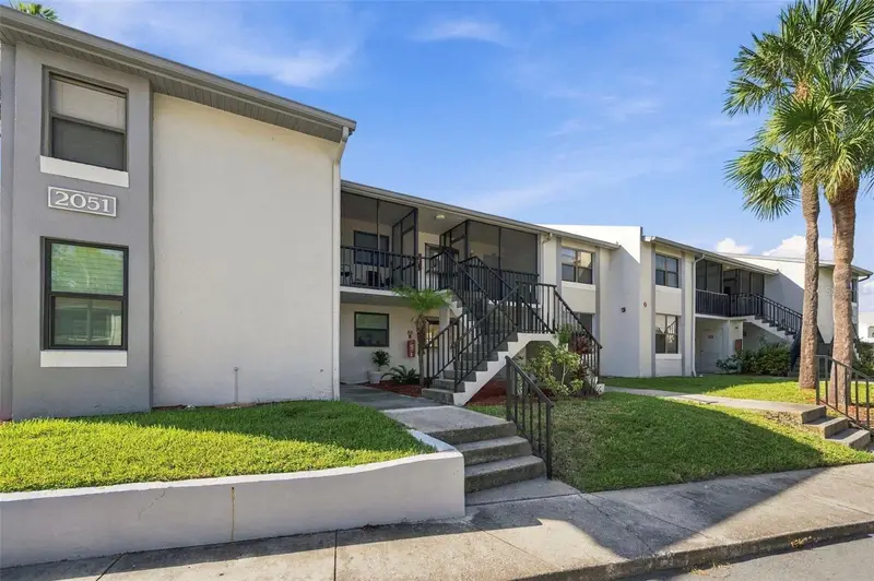 2051 Skimmer Ct W #112, FL