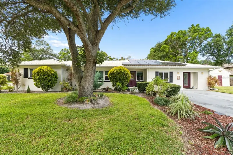 400 N Corona Ave, FL