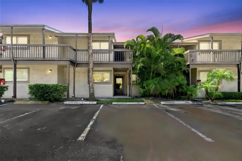 6340 Newtown Cir #40a4, FL