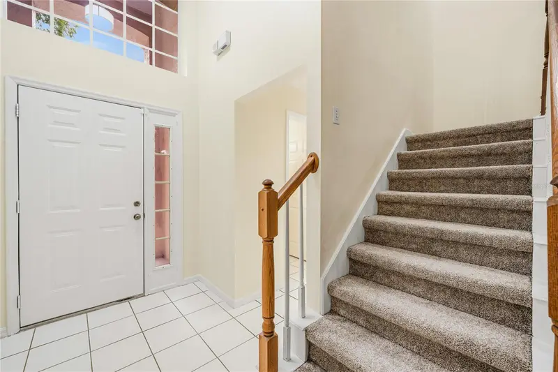 617 Randon Ter, FL