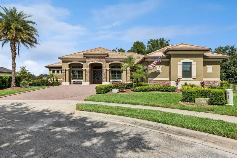 25444 Hawks Run Ln, FL