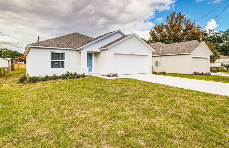 3883 Avenue O Nw, FL