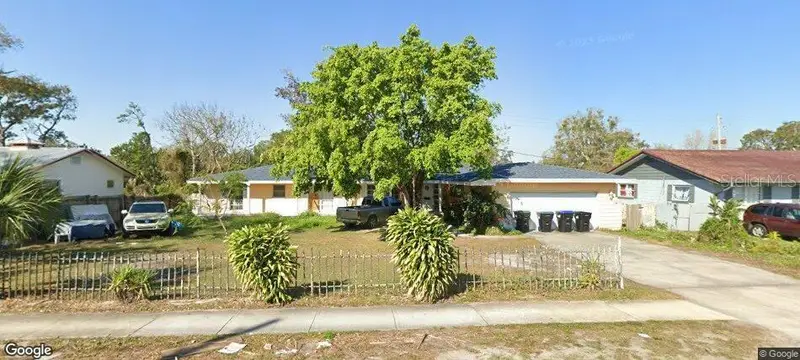 1216 N Powers Dr, FL