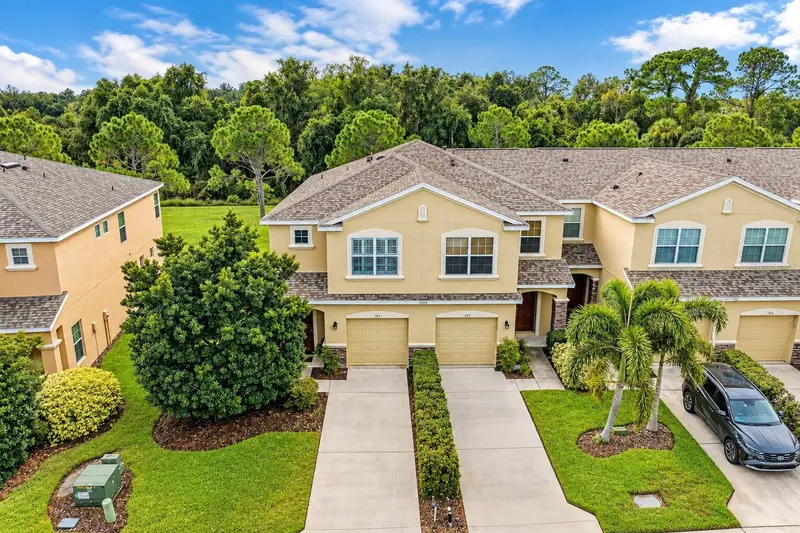 11519 84th Street Cir E #101, FL